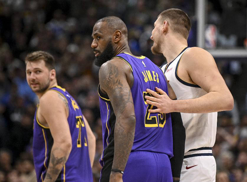 东契奇重要时刻爆冷，澳大利亚队带队取胜！